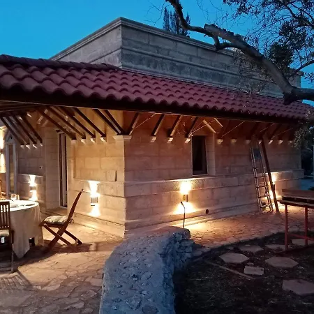 לינה וארוחת בוקר Casa Veneri 4*